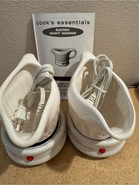 COOK'S Essentials White Electric Gravy Warmer - Set of 2